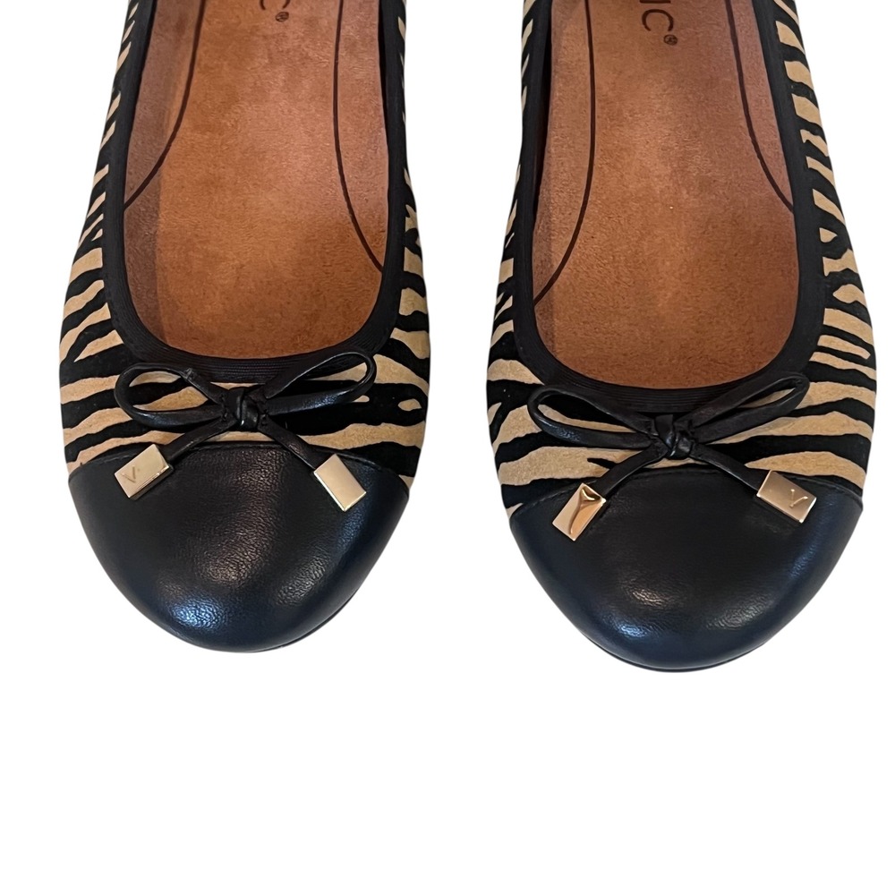 Vionic Minna Ballet Flat Round Toe Tiger Print Black Tan Size 7.5 - Picture 2 of 9
